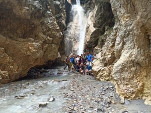 Tesori Nascosti dei Nebrodi: le Cascate da sogno e Rocche sulle tracce dell’aquila reale